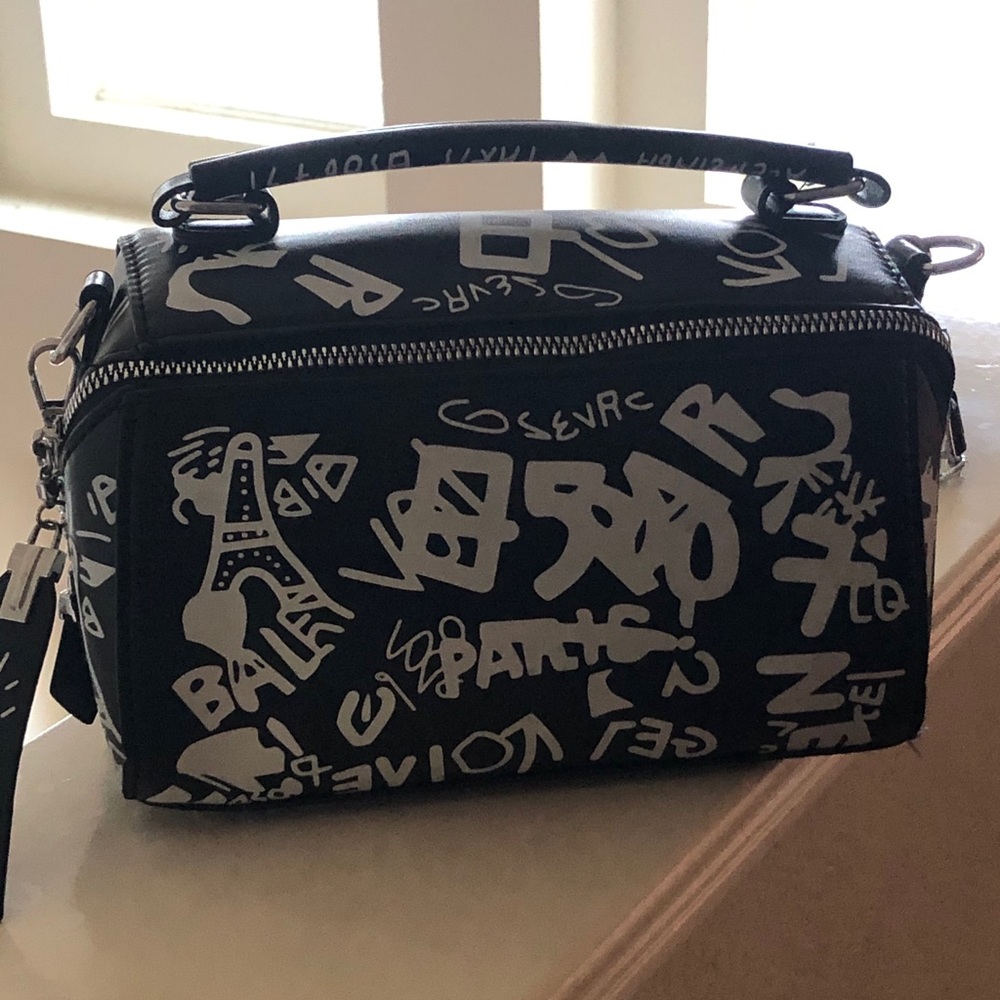 Black cross body purse